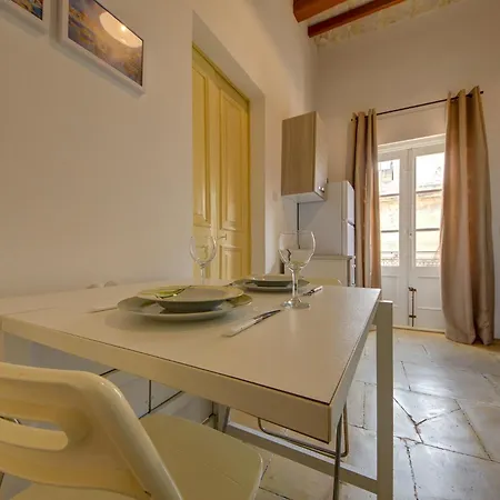 Victory In Historic Birgu, A Touch Of Maltese Tradition By 360 Estates