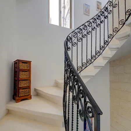 Lejlighed Victory In Historic Birgu, A Touch Of Maltese Tradition By 360 Estates Birgu