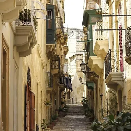 Victory In Historic Birgu, A Touch Of Maltese Tradition By 360 Estates Apartament